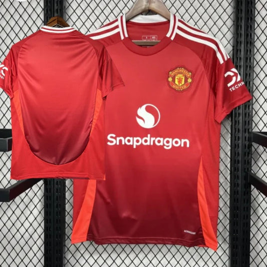 Manchester United 2024/2025 Hemma